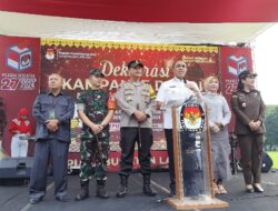 Kapolres Langkat Hadiri Deklarasi Kampanye Damai Pilkada 2024 di Alun-alun T. Amir Hamzah Stabat.