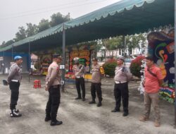 Kabag SDM Polres Tebing Tinggi Hadiri dan Pimpin Pengamanan Wisuda STIE Bina Karya.
