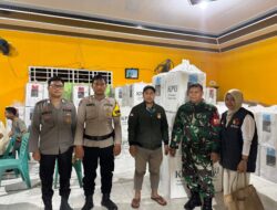 Pengawalan dan Pengamanan Pergeseran Kotak Suara Pilkada tahun 2024 yang dilaksanakan oleh Anggota PAM TPS Polsek Secanggang