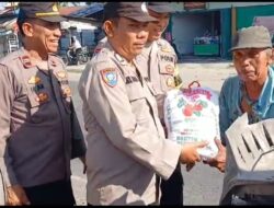 Jum’at Penuh Keberkahan, Wakapolsek Firdaus Polres Sergai bagikan Bantuan Sosial kepada masyarakat yang kurang