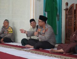 Momen Jumat Curhat, Kapolres Langkat Ajak Masyarakat Terus Jaga Kamtibmas Pasca Pemungutan Suara