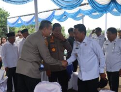 Kapolresta Deli Serdang Hadiri Gerakan Tanam Padi Serentak di Desa Pasar Miring