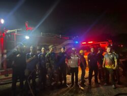 Rumah warga terbakar, Kompi 4 Batalyon C Sat Brimob Kepulauan Nias Polda Sumut, gerak cepat turun padamkan api