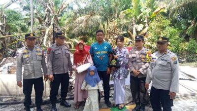 Jumat Barokah, Wujud Kepedulian Polsek Teluk Mengkudu kepada Kaum Dhuafa dan Warga Sakit Menahun