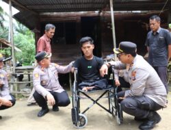 Kapolres Langkat Ulurkan Kepedulian untuk Pemuda Disabilitas di Desa Pulau Banyak