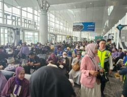 Polda Sumut Kawal Ketat Pemberangkatan Kembali 442 Jemaah Haji dari Bandara Kualanamu Pasca Ancaman Bom
