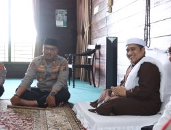 Jalin Silahtuhrahmi Dalam Rangka Pelaksanaan Peringatan Haul – 102, Kapolres Langkat Kunjungi Tuan Guru Babussalam
