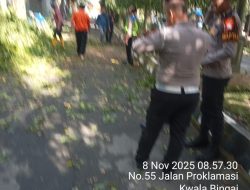 Satlantas Polres Langkat Bergerak Cepat Bersama DLH dan BPBD, Bersihkan Pohon Tumbang di Jalan Tengku Umar