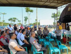 Wakapolda Sumut Tinjau Posko Pengungsian dan Berikan Arahan kepada Personel di Belawan
