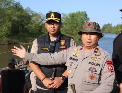 Polres Langkat Distribusikan Bantuan Sosial dari Kapolda Sumut untuk Korban Banjir di Kabupaten Langkat