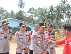 Polri Dirikan Posko Kesehatan, Keamanan hingga Dapur Lapangan untuk Warga Terdampak Banjir Tapsel