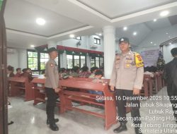 Polsek Padang Hulu Monitoring Ibadah Natal SMAN 2 Tebing Tinggi di Gereja HKBP Kota Baru