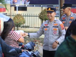 Hari Ke-17 Ramadhan, Polres Langkat Berbagi Takjil Untuk Masyarakat