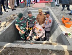 KAPOLRES BINJAI HADIRI PELETAKAN BATU PERTAMA PEMBANGUNAN PT NATURAL TIRTA SEGAR DI LANGKAT
