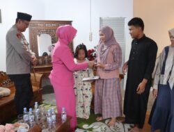 Wujud Kepedulian, Kapolres langkat Berikan Tali Asih Kepada Istri Personel Polri Yang Suaminya Telah Meninggal Dunia