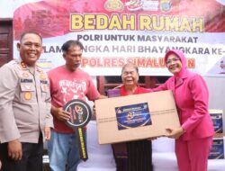 Air Mata Bahagia Opung Sipayung: Kapolres Dan Ketua Bhayangkari Simalungun Serahkan Rumah Baru Lengkap Dengan Kasur, Lemari, Kompor Gas Hingga TV Baru