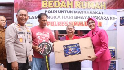 Air Mata Bahagia Opung Sipayung: Kapolres Dan Ketua Bhayangkari Simalungun Serahkan Rumah Baru Lengkap Dengan Kasur, Lemari, Kompor Gas Hingga TV Baru