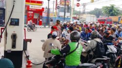 Antrean Pengisian BBM Mengular, Polresta Deli Serdang Lakukan Pengamanan dan Pengaturan Jalur Disetiap SPBU