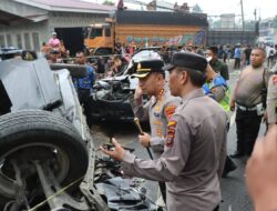 Tabrakan Beruntun di Sibolangit, Polisi Bergerak Cepat Evakuasi Korban dan Pulihkan Arus Lalu Lintas