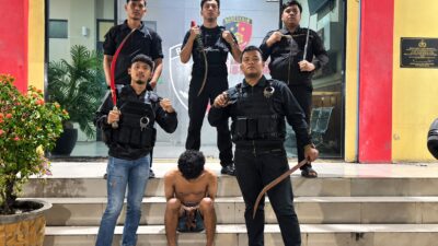 Tim Macan Polres Pelabuhan Belawan Terkam Pemuda Diduga Hendak Tawuran, Sita 4 Celurit
