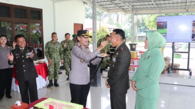 Meriahkan HUT TNI Ke 81, Polres Sergai Kunjungi Kodim 0204/DS dan Brigif-7/Rimba Raya