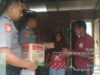 Bentuk Kepedulian, Polsek Sipispis Berikan Bansos kepada Masyarakat Kurang Mampu