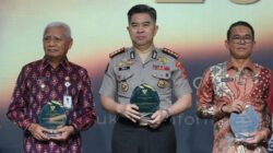 Kapolda Sumut Raih Penghargaan Achievement Person, Polda Sumut Predikat Informatif di KI Award 2026