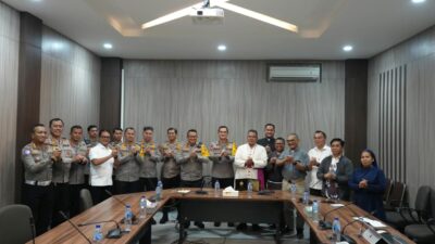 Kapolda Sumut Rangkul Keuskupan Agung Medan, Ajak Perangi Narkoba dan Kejahatan Sosial