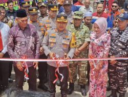 Kapolres Langkat Resmikan Jembatan Merah Putih di Alur Cempedak, Akses Warga Kembali Terhubung